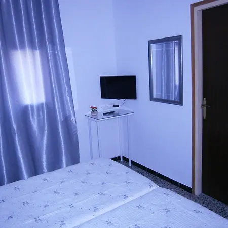 Guest house Don Pepe Figueres (Girona)